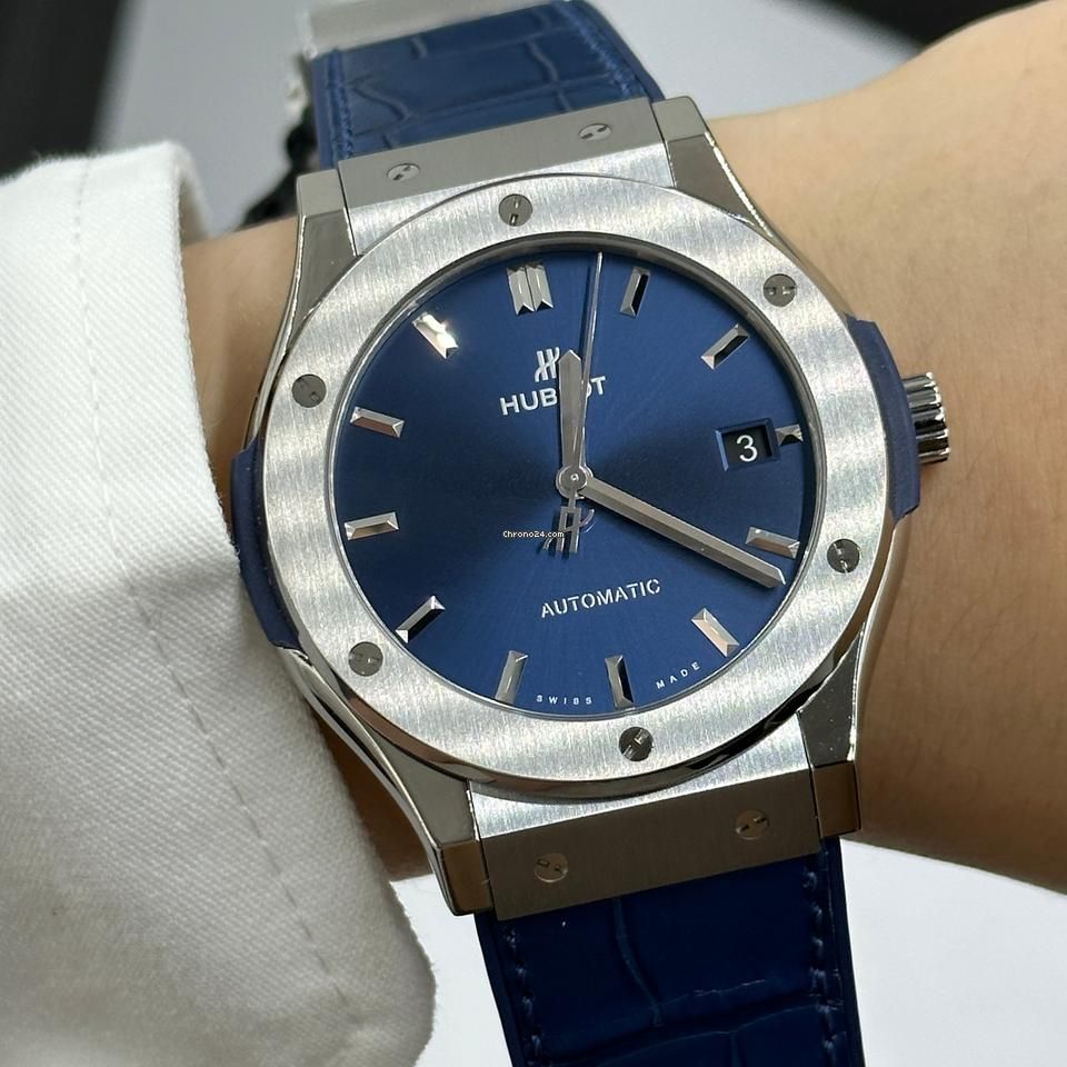 Hublot Classic Fusion Blue Sunray Dial – Titanium Luxury Men’s Watch