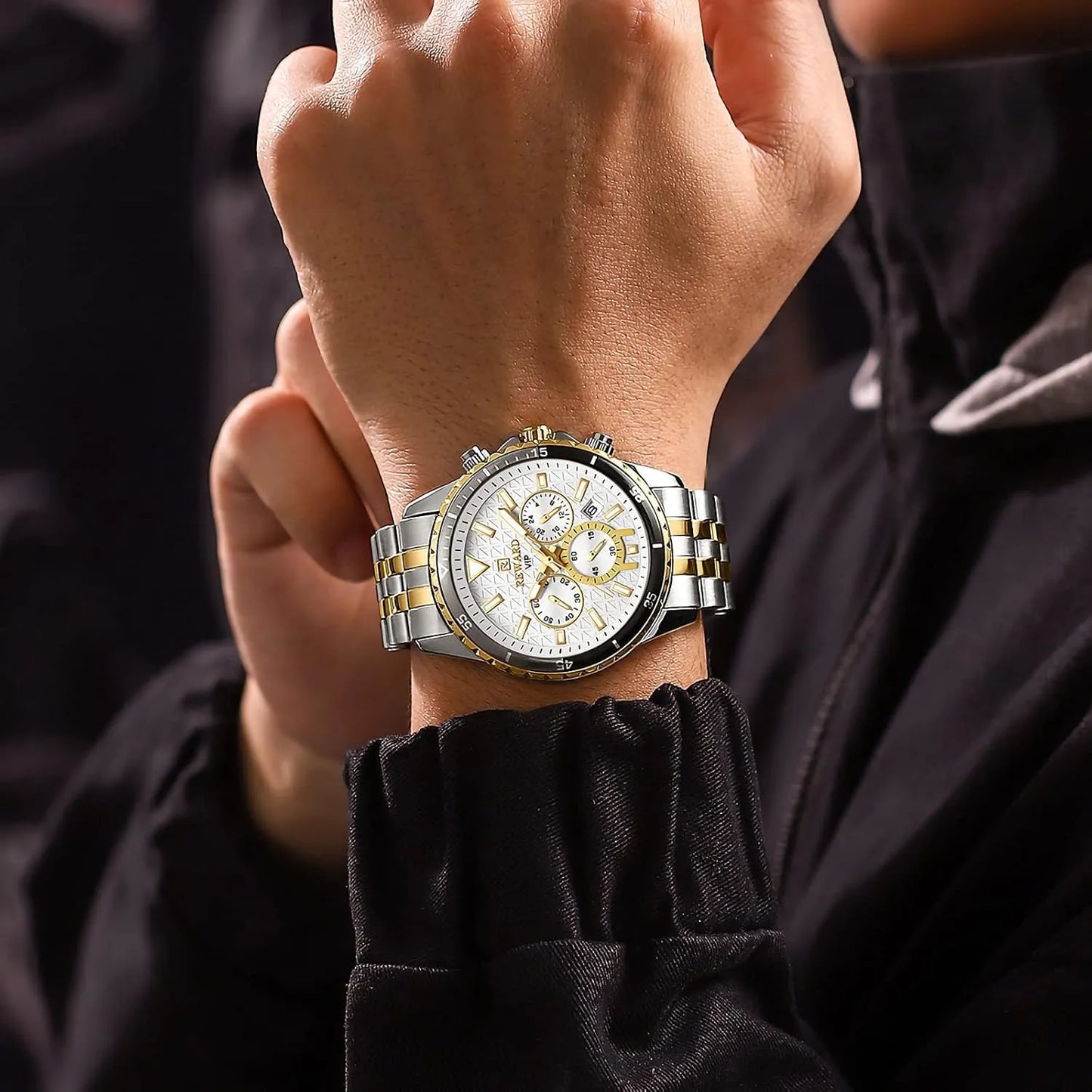 REWARD luxury men's gold and white  wristwatch