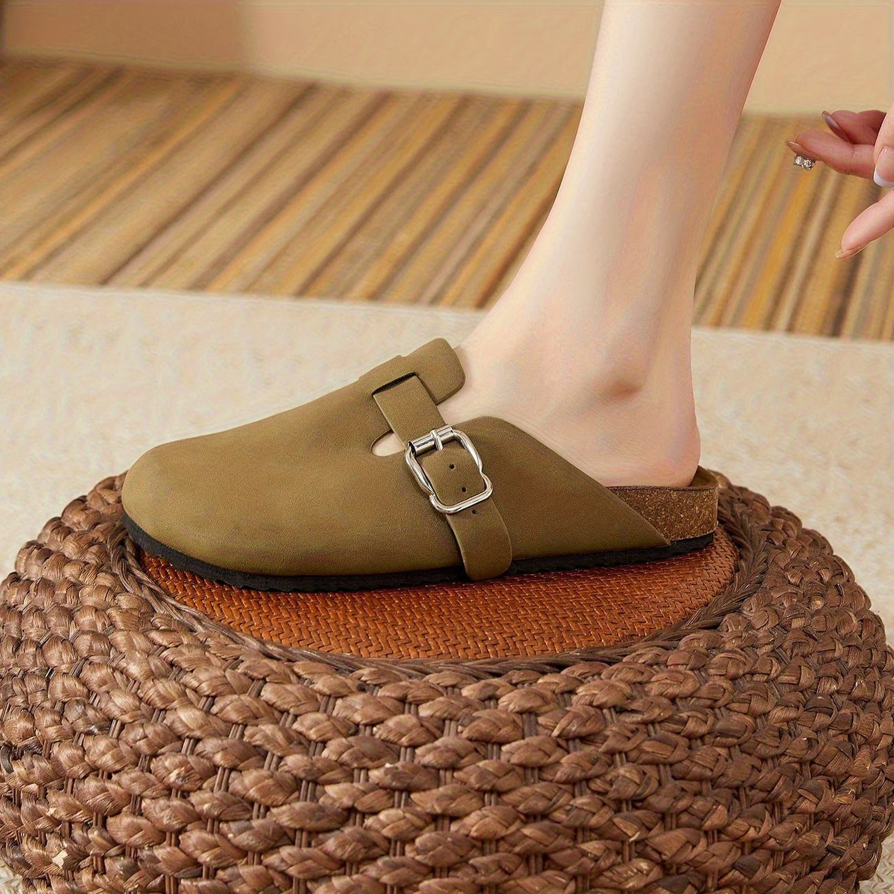 Women’s Retro Bohemian Closed-Toe Slip-On Shoes – Soft Thick Sole Casual Walking Sandals