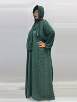Plus Size Women’s Printed Prayer Robe with Attached Scarf – Comfortable & Breathable