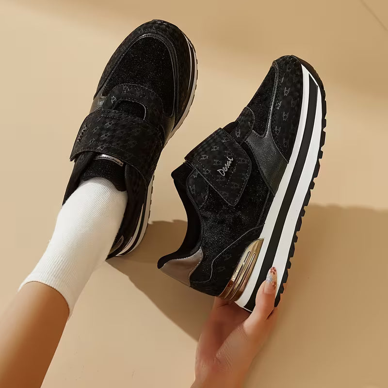Women's Thick-Sole Sneakers – Height-Increasing, Solid Color, Fashionable Casual Sports Shoes