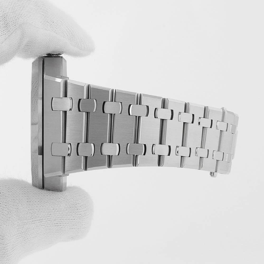 Royal Oak Replica Black Dial – Everyday Luxury Men’s Timepiece