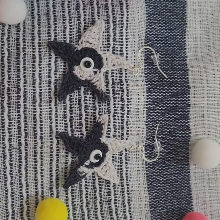 Black & White Handmade Crochet Star Earrings – Boho Yarn Statement Earrings for Women