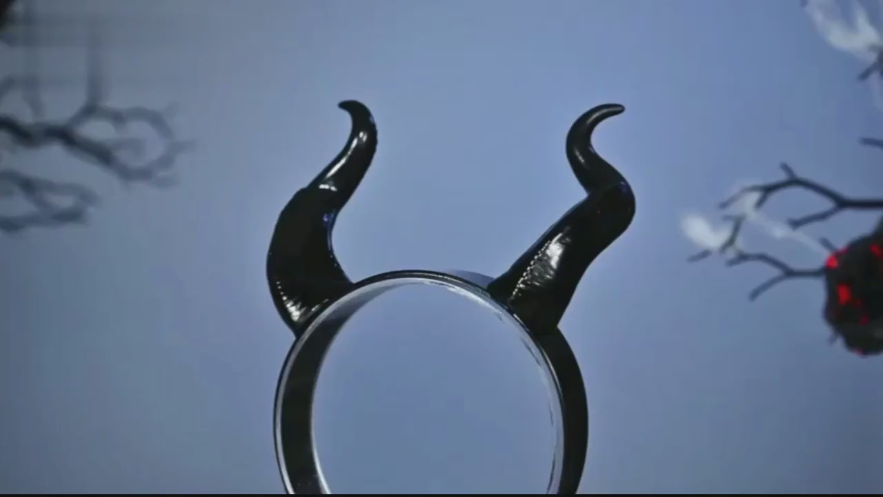 2 Pieces Maleficent Horns Headband – Gothic Devil Horn Costume Accessory for Halloween & Cosplay