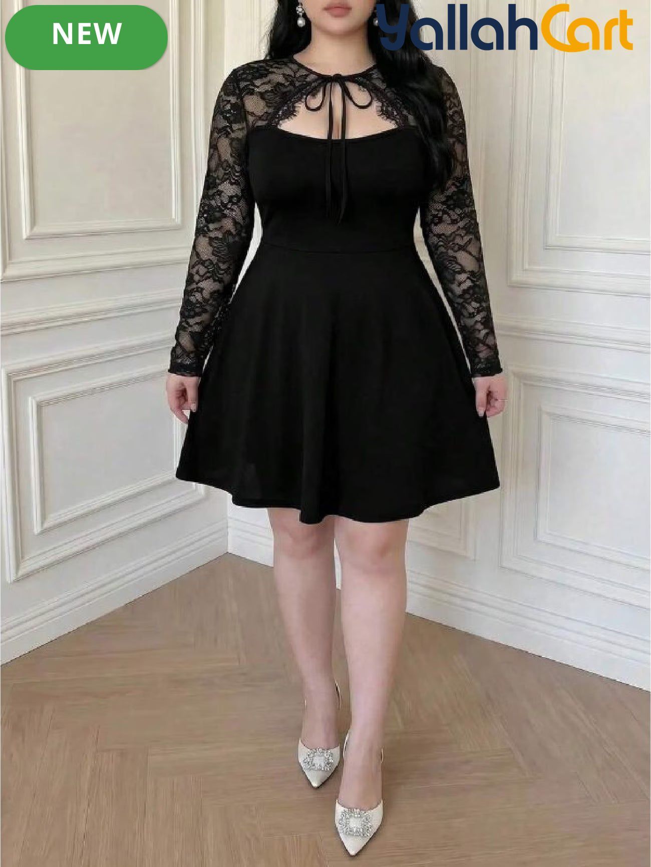 Plus Size Women’s Vintage Black Dress with Mesh & Lace Collar – Loose Fit Short Sleeve Dress
