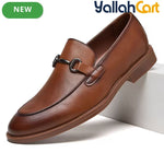 Men's Classic Oxford Formal Shoes with Golden Buckle – Light Brown & Black