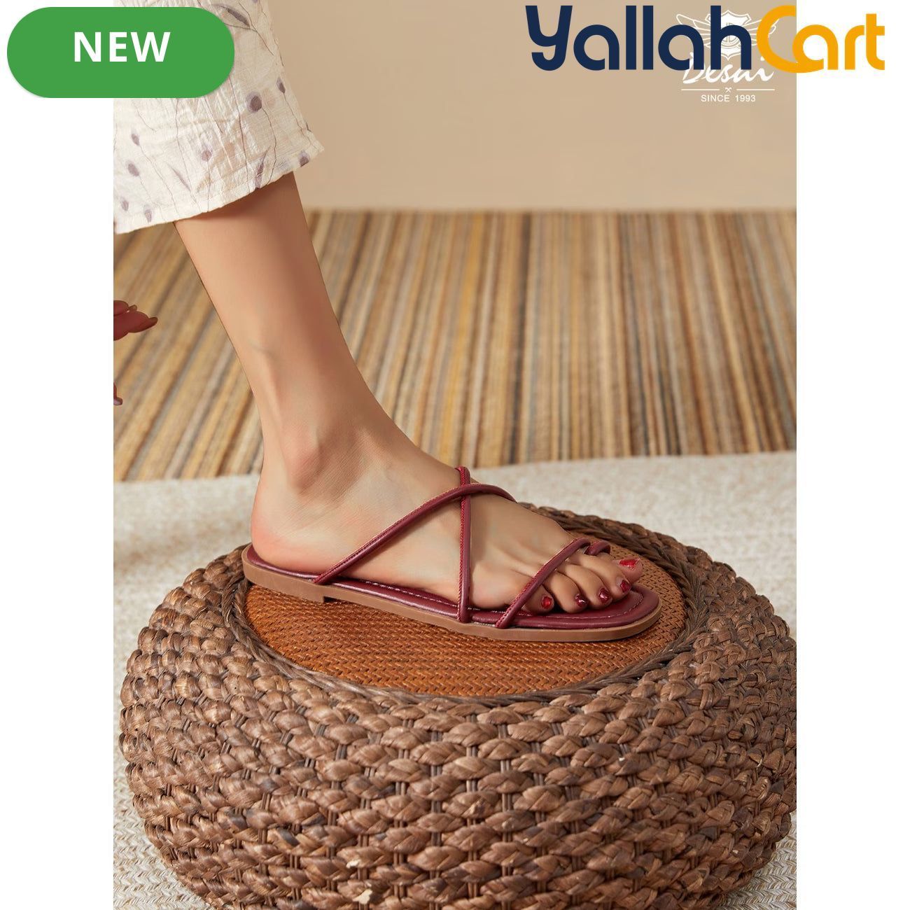 Women’s Cross-Strap Flat Sandals – Lightweight and Comfortable Slide Shoes